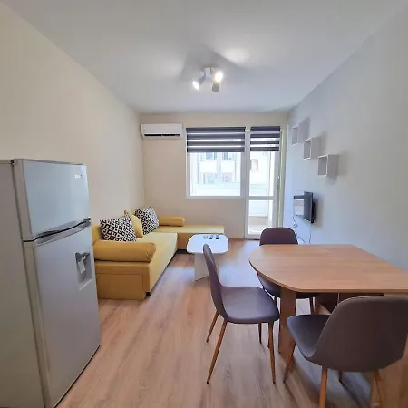 Mateo Summer Cinema Apartament *